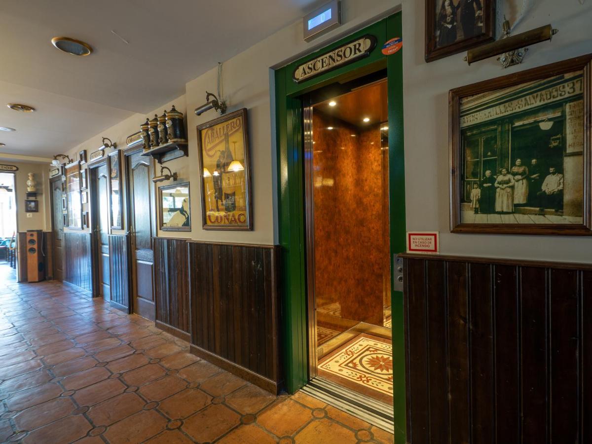 La Posta del Camín Real Hotel La Plaza Exterior foto